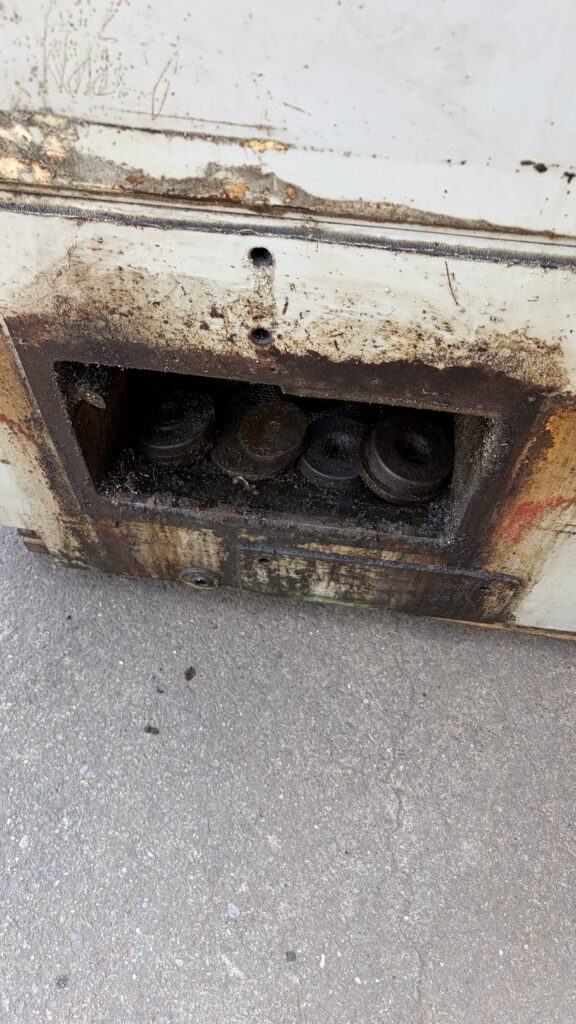 倉佑成功廠車床上車 作業照片 7